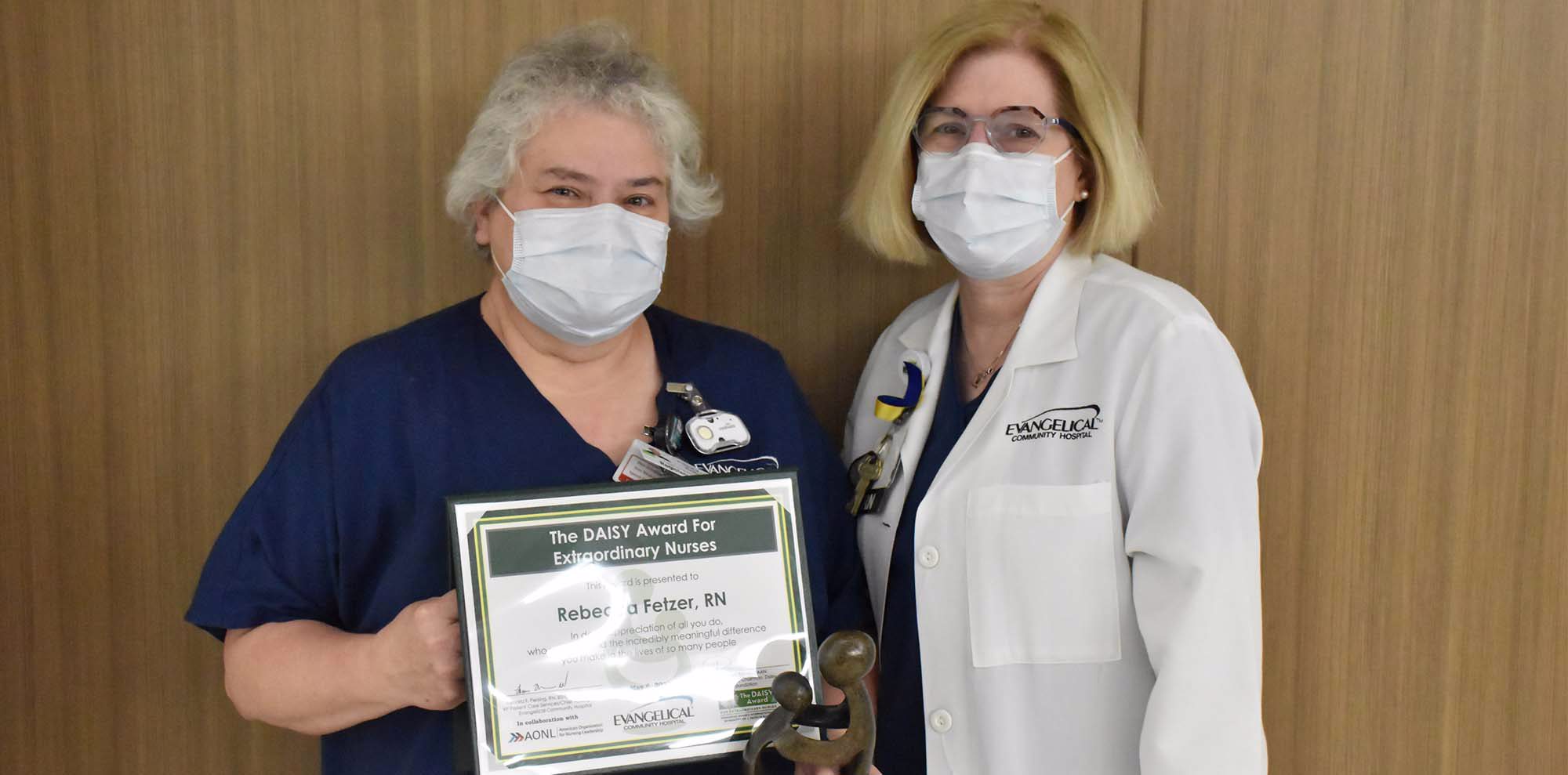 Evangelical Community Hospital Awards DAISY Honor for Nursing Excellence to Rebecca Fetzer, RN