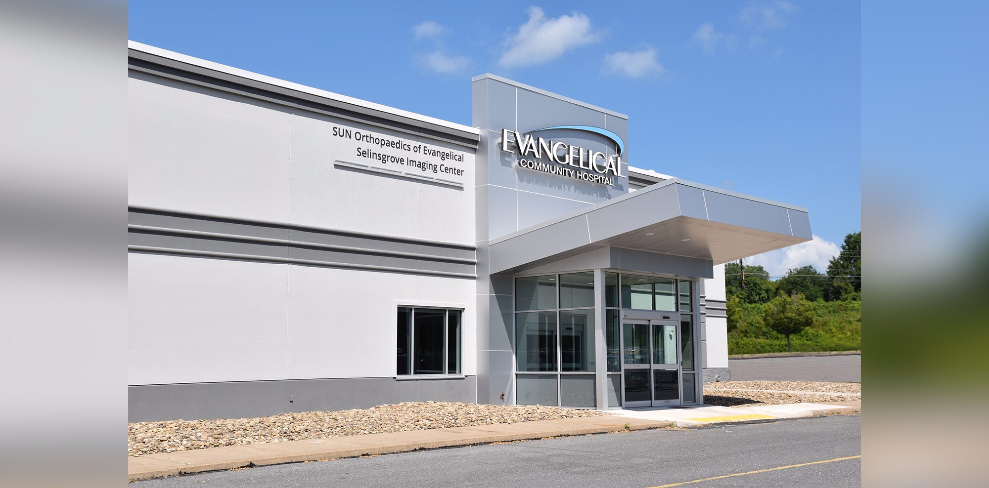 Evangelical Community Hospital Opens Orthopaedic and Imaging Services at Mall Location